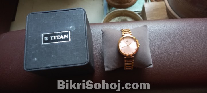 Titan Wrist Watch/টাইটান ব্র্যান্ডের অরিজিনাল ঘড়ি